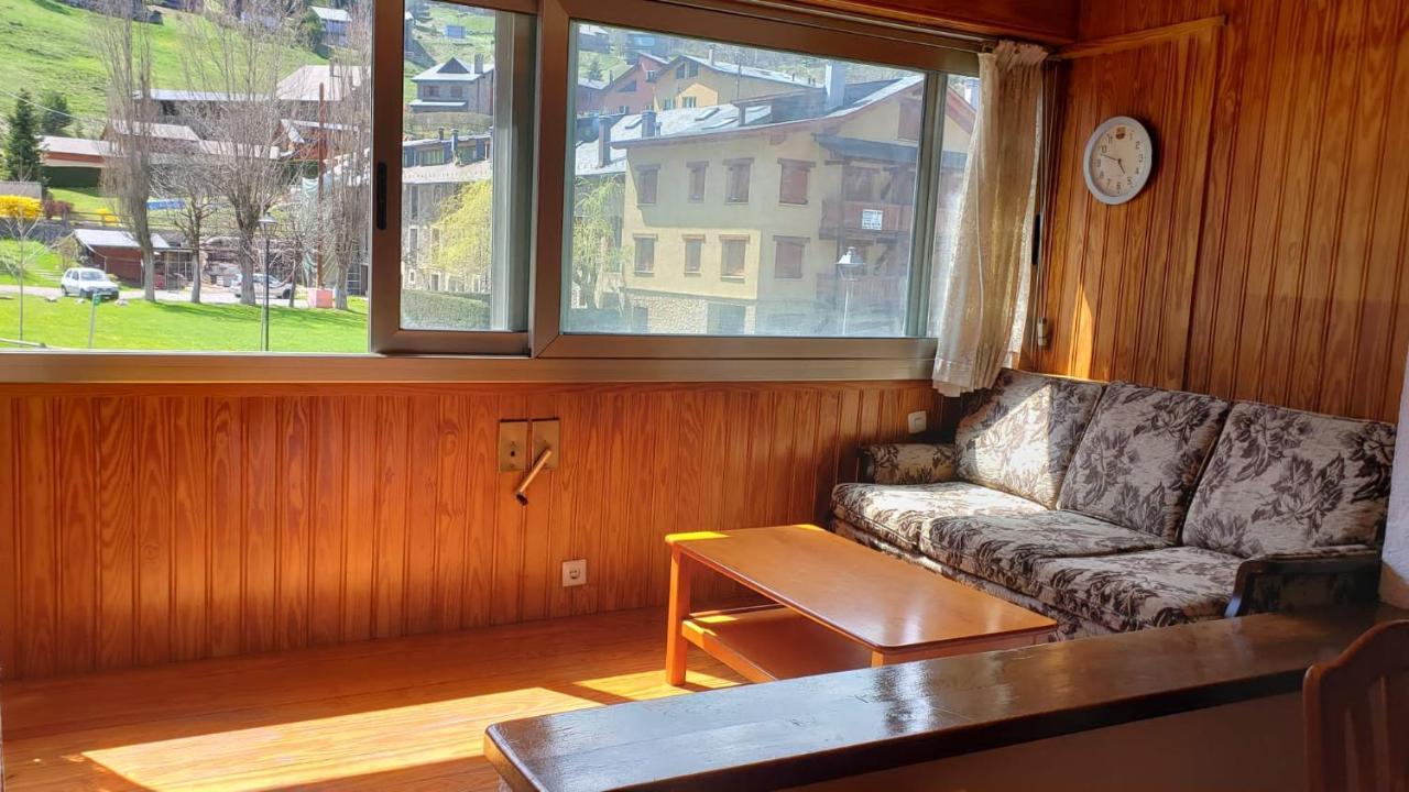 Studio In Residencia Maresme Neu - La Molina Ла Молина Екстериор снимка